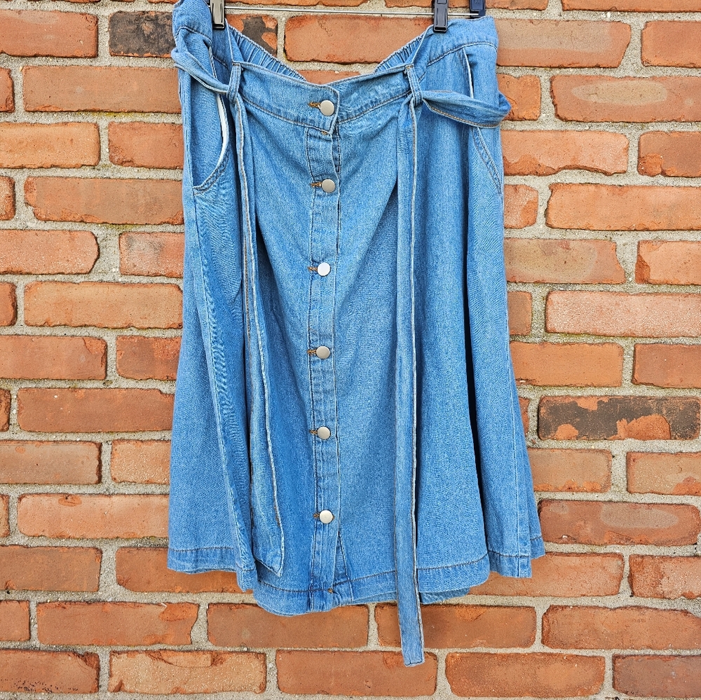 New 4XL Denim Button Front Skirt | Stretch Waist | Side Pockets